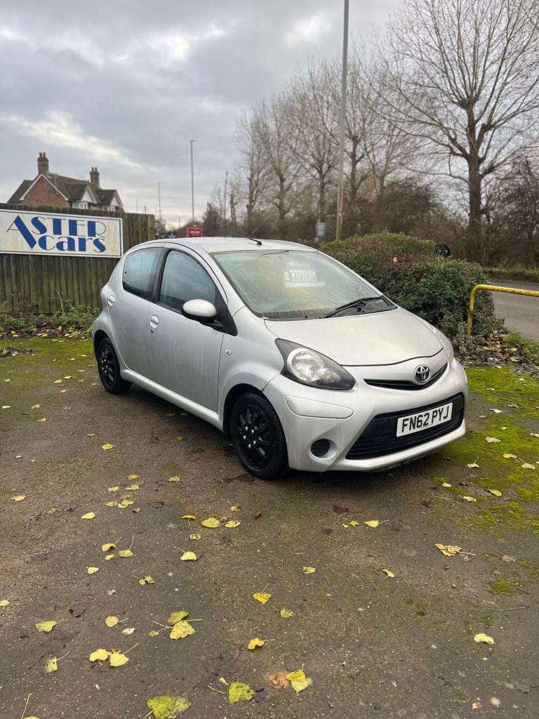 2012 Toyota AYGO 1.0 VVT-i Ice 5dr HATCHBACK Petrol Manual