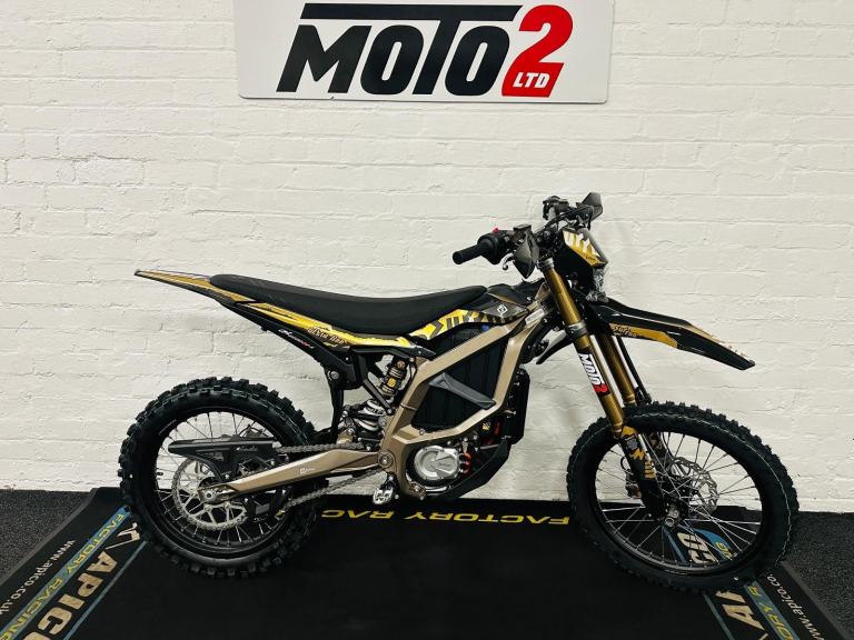 2025 USED SURRON ULTRA BEE OFF ROAD ELECTRIC DIRT BIKE *ONLY DONE 15 MILES *