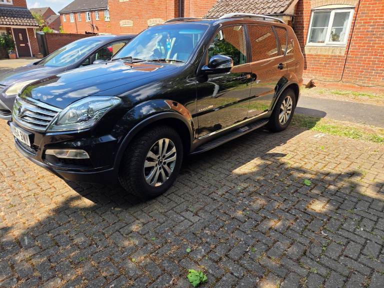 Ssangyong, REXTON W, Estate, 2014, Manual, 1998 (cc), 5 doors