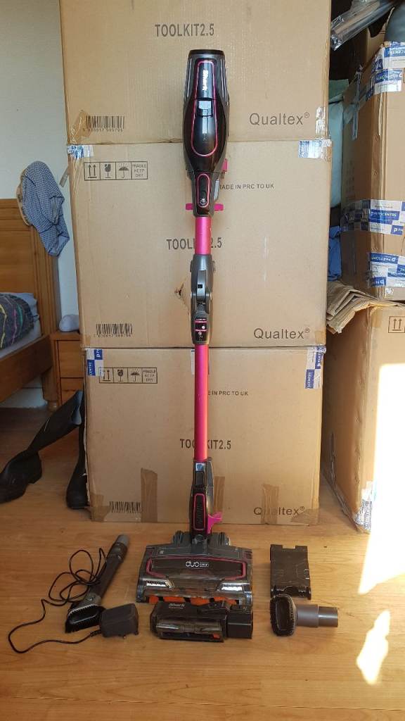 pink Shark DuoClean Cordless Vacuum Cleaner IF200UKT Handheld bagless filters washed and dried no