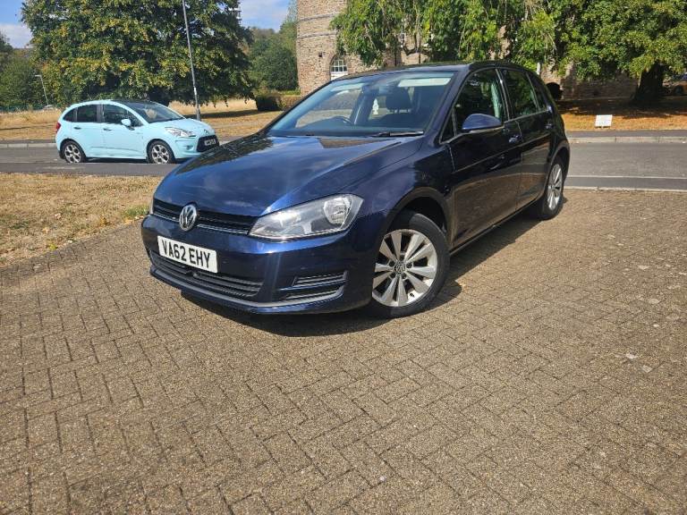 Volkswagen golf mk7 2.0tdi bluemotion technology £20 ayear tax FULL VOLKSWAGEN SERVICE HISTORY 