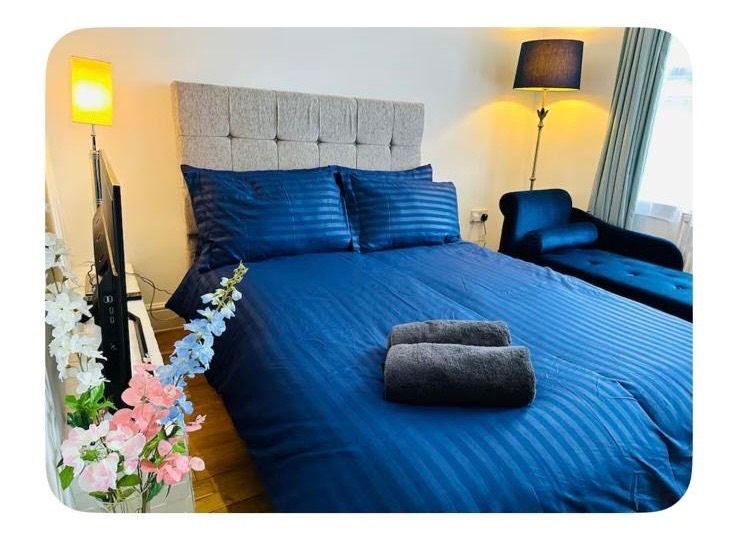 Double bed 