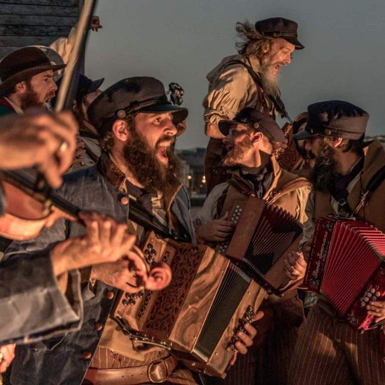 Folk Singers Wanted