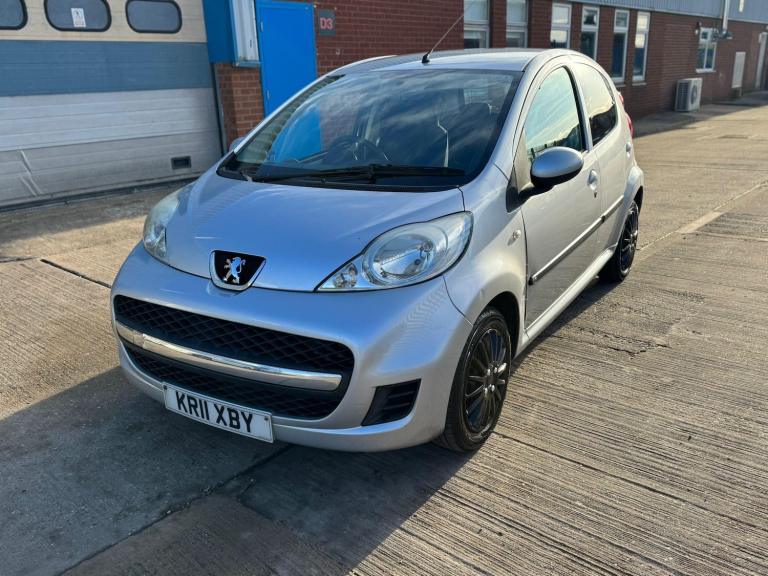 2011 Peugeot 107 1.0 12V Urban Euro 5 5dr HATCHBACK Petrol Manual
