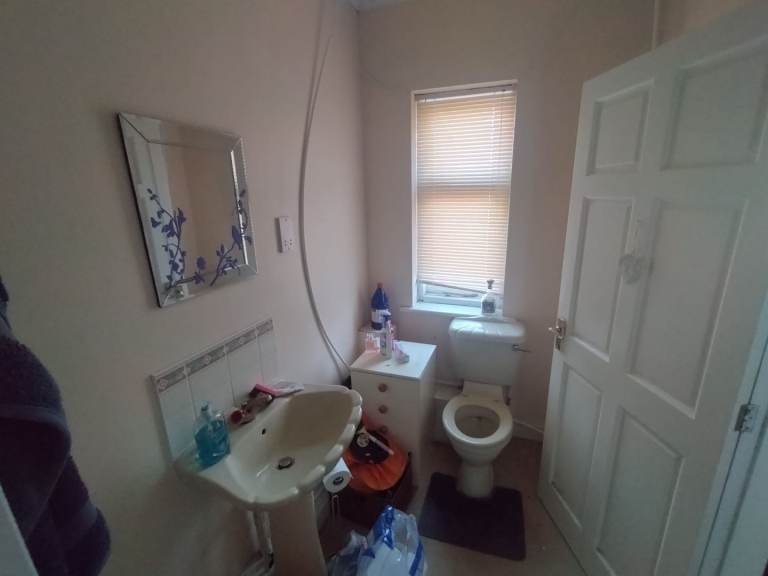Ensuite double room to rent