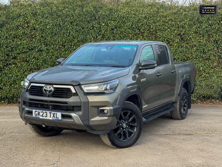 2023 Toyota Hilux Invincible X [SOLD MM] AUTO | 2.8 LT | Tow Bar | Camera | Nav | Euro 6 | NO Pic...