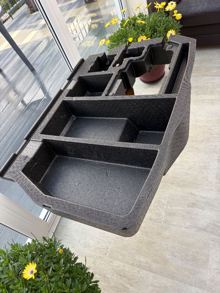 Car boot foam. Organiser 