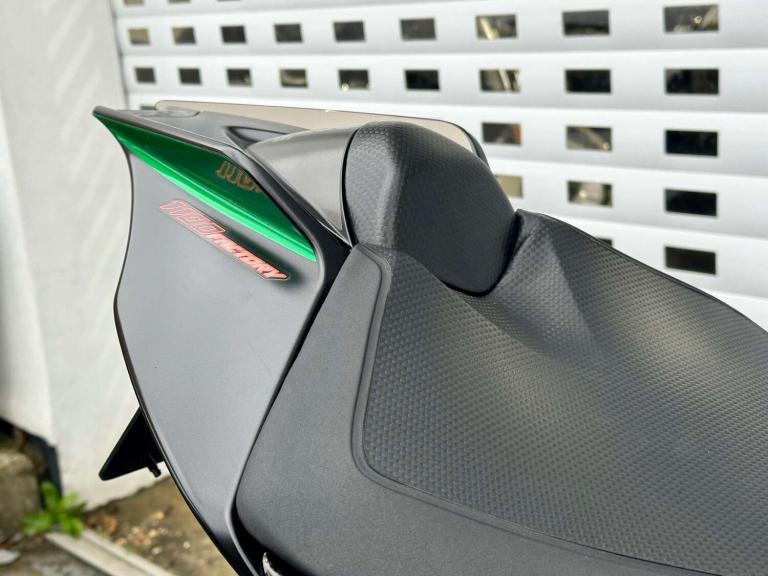 2019 Aprilia RSV 4 1100 FACTORY 1.1 RSV 4 1100 Factory Unlisted Petrol Automatic