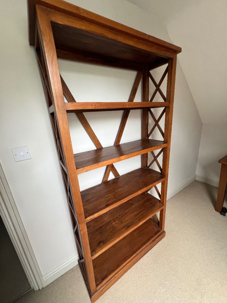 Solid Wood Bookcase with Cross-Brace Design – Good Condition