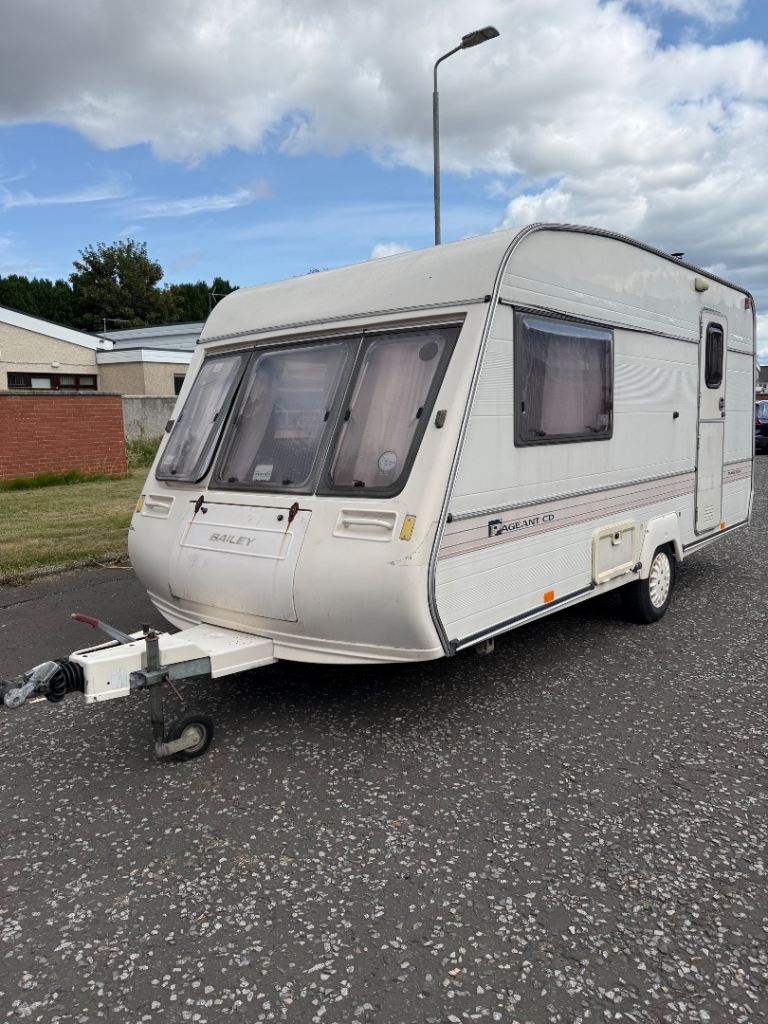 2 berth Caravan. Bailey 