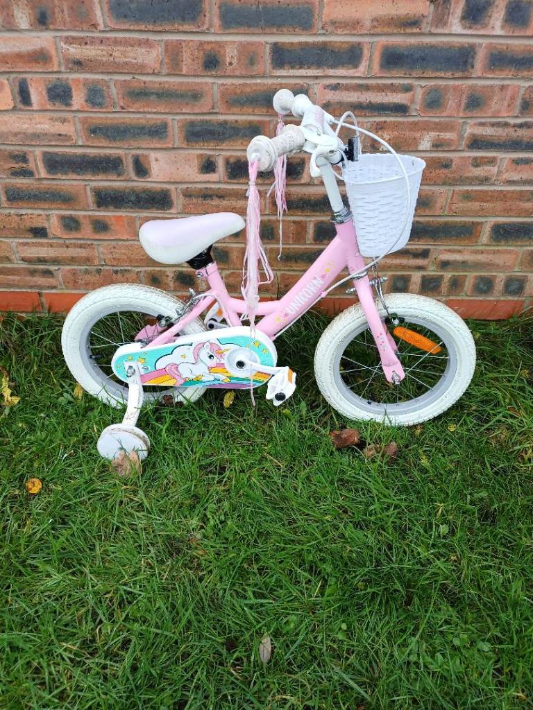 VERVE UNICORN GIRLS BIKE 3 TO 5 YRS £20 NO OFFERS DARWEN BB3 0DU 