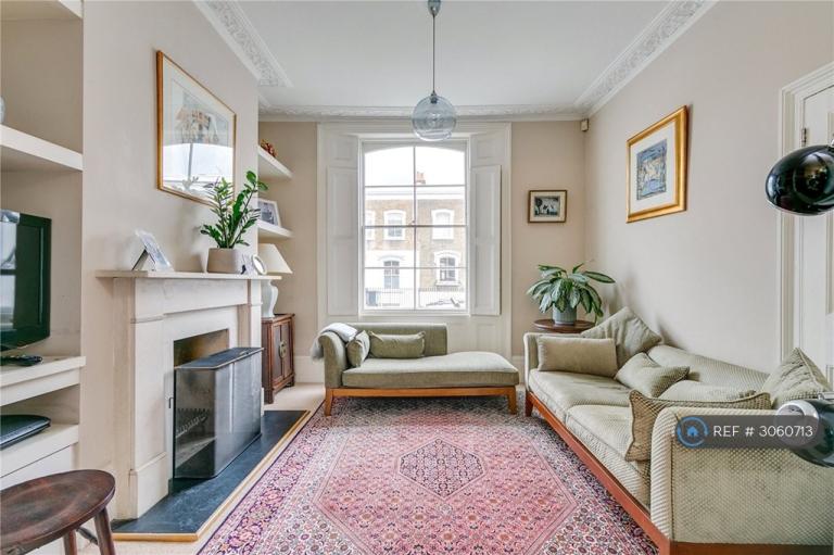3 bedroom house in St. Paul Street, London, N1 (3 bed) (#3060713)