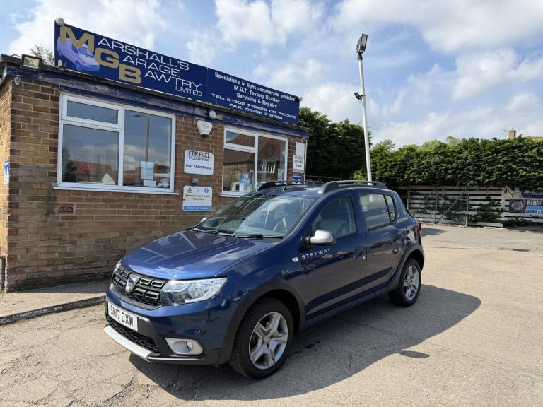 DACIA SANDERO STEPWAY 0.9 Stepway Ambiance TCe 90 2017