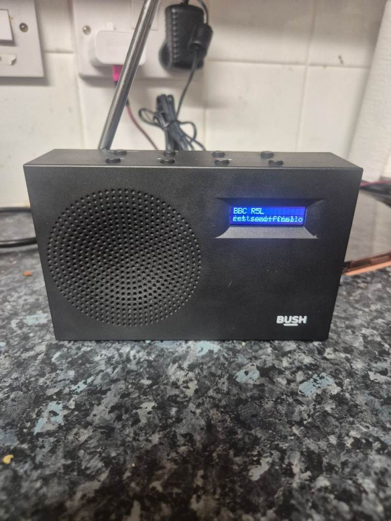 Bush Portable DAB/FM Radio – Black, Good Condition