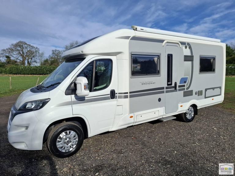 Auto-Sleeper Broadway FB