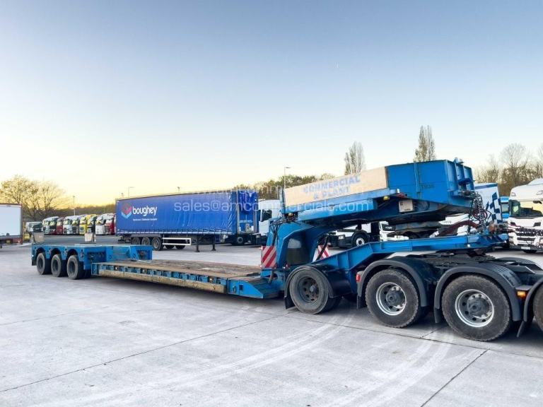 FAYMONVILLE STBZ-3VA Low Bed 3 Axle 