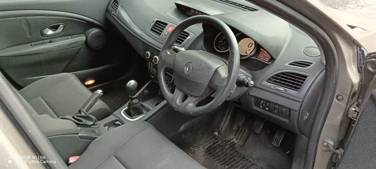 Renault, MEGANE, Hatchback, 2009, Manual, 1461 (cc), 5 doors