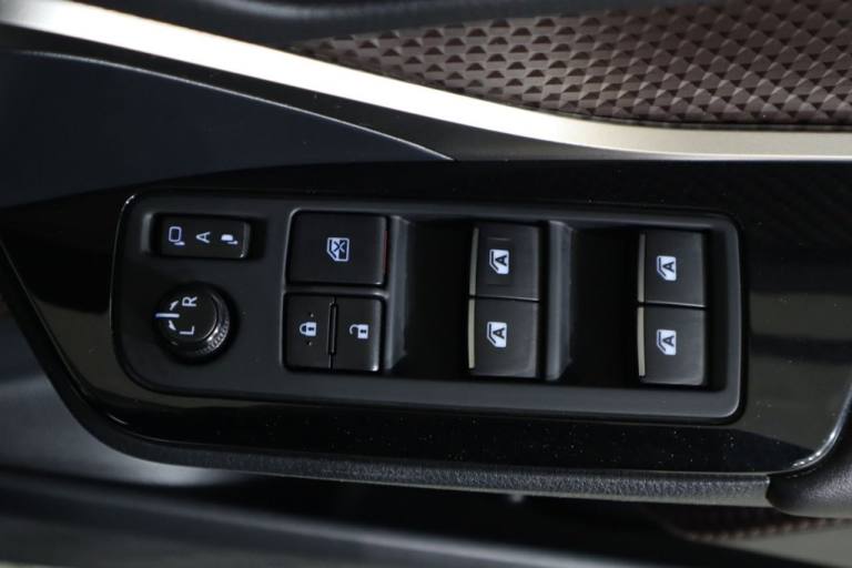 2017 Toyota C-HR 1.8 VVT-h Excel SUV 5dr Petrol Hybrid CVT Euro 6 (s/s) (122 ps) HATCHBACK PETROL...