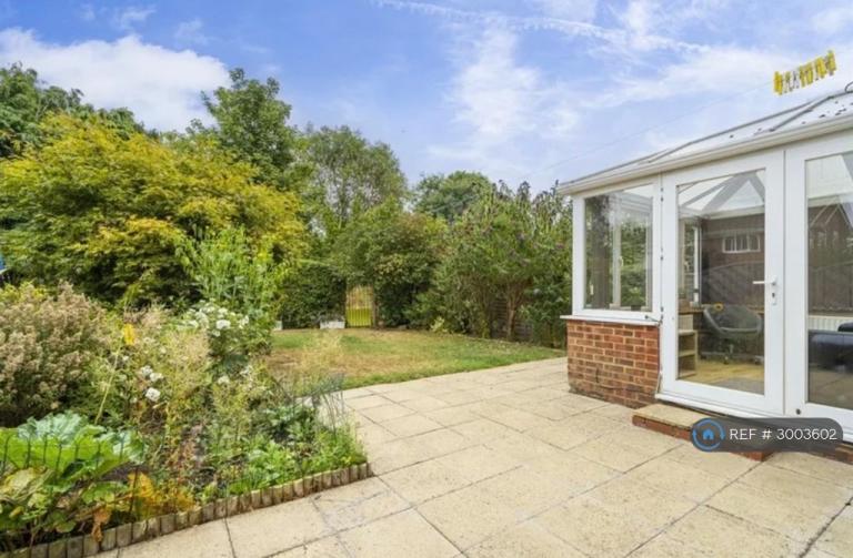 2 bedroom house in Squires Road, Marston Moretaine, Bedford, MK43 (2 bed) (#3003602)