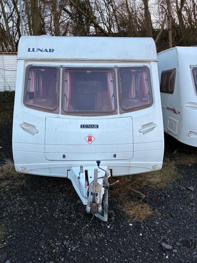 2003 Lunar Astara 525