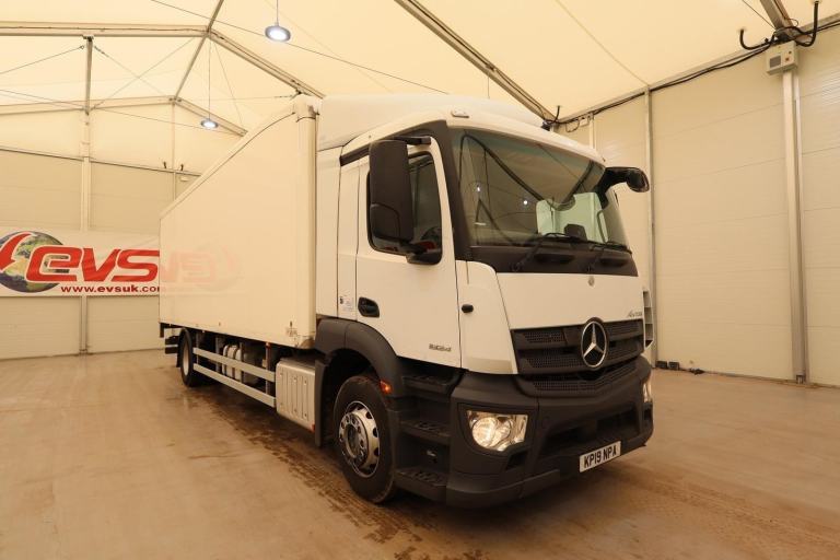 2019 (19 PLATE) Mercedes Benz Antos 1824 4x2 Euro 6 Refrigerated