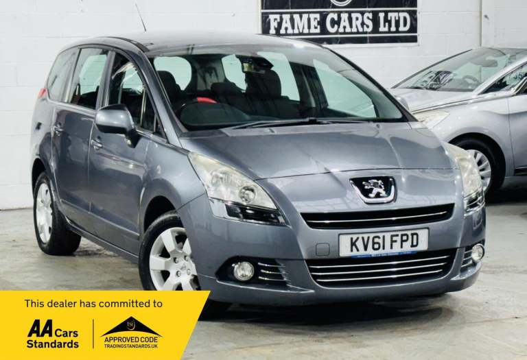2011 Peugeot 5008 1.6 e-HDi Sport EGC Euro 5 (s/s) 5dr MPV Diesel Automatic