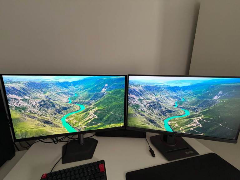 Gaming Monitors 2k OLED 240hz/ 4k 160hz