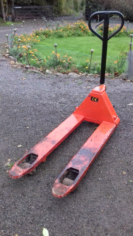 Pallet Pump Trucks*