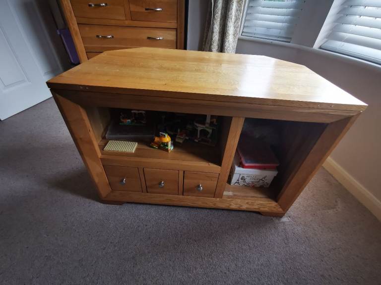 Solid Oak corner TV cabinet 