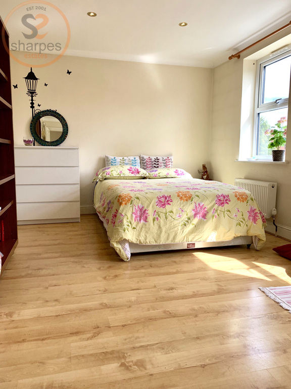 1 bedroom in Copy Silbury Avenue, Mitcham, Surrey