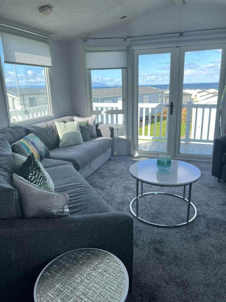 Static Caravan Wraping cost effective way to renovate old caravans