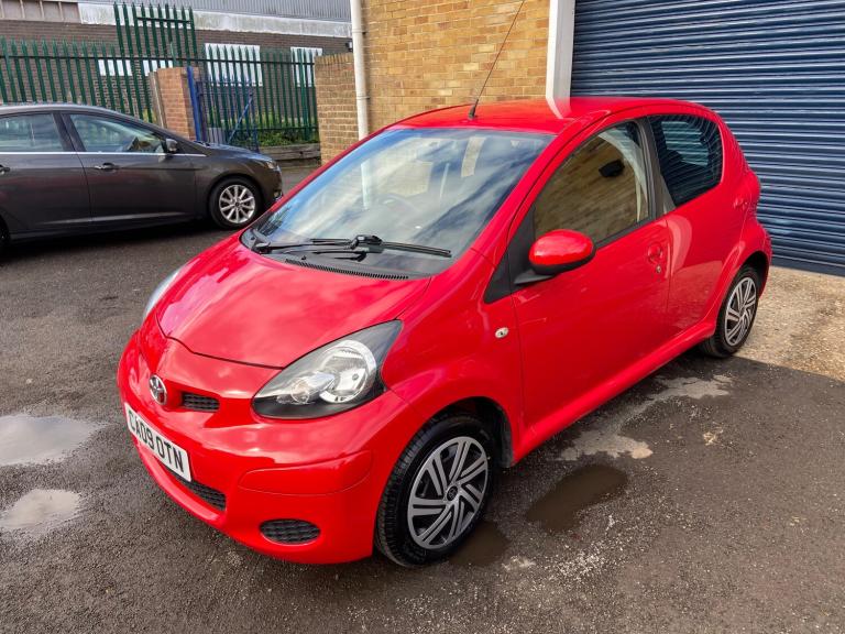 2009 Toyota Aygo 1.0 VVT-i + Hatchback 5dr Petrol Manual Euro 4 (67 bhp)
