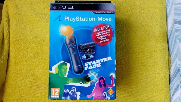 Playstation Move Starter Pack - 2 x PS3 Cameras, Move Controller, EyePet Game