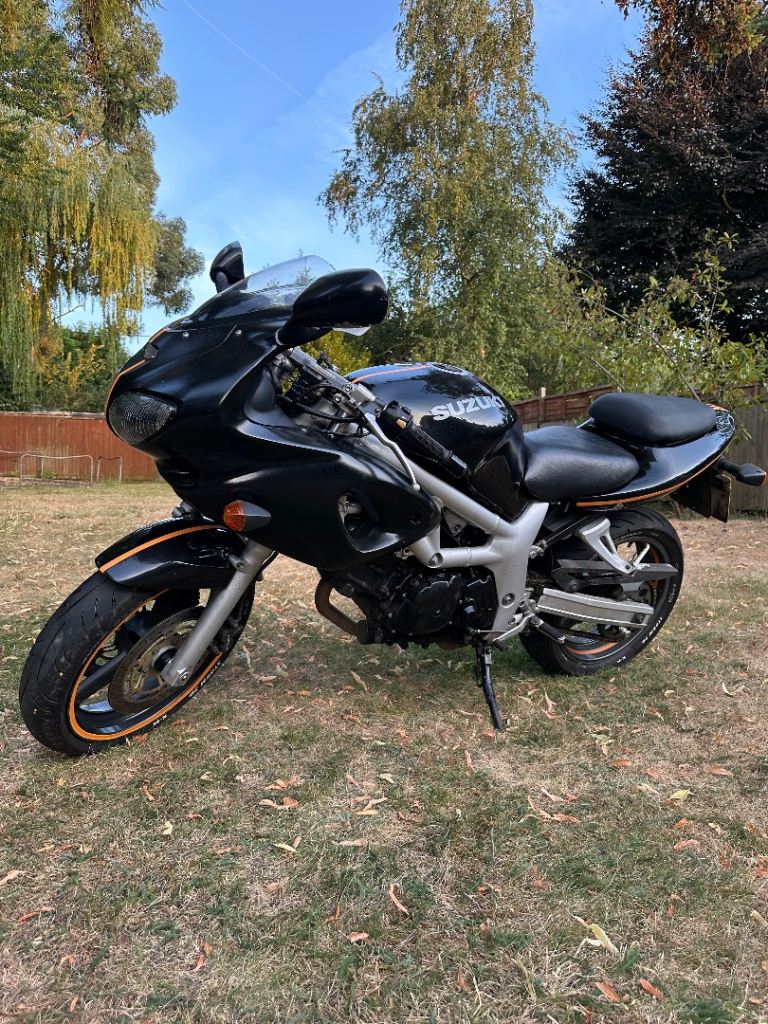 1999 mk1 Suzuki sv 650 , mot feb 27 , 17000miles