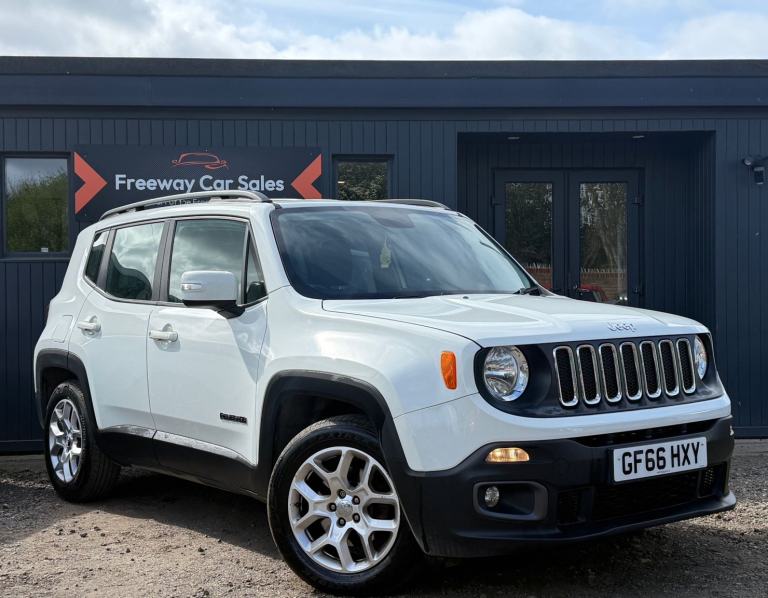 JEEP RENEGADE 1.4T MultiAirII Longitude SUV 5dr Petrol DDCT Euro 6 (s/s) (140 ps