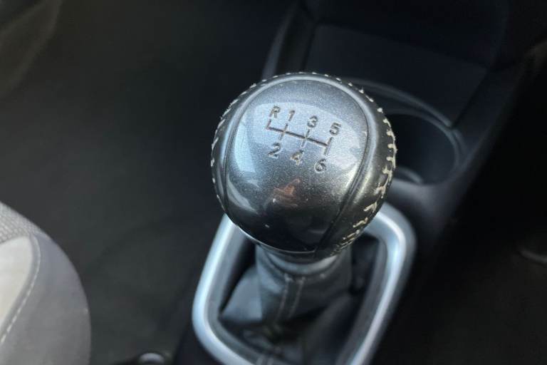 2019 Toyota Yaris 1.5 VVT-i Y20 5dr [Bi-tone] Hatchback PETROL/ELECTRIC Manual