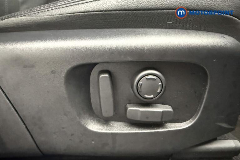 2023 Land Rover Range Rover Evoque 2.0 D200 R-Dynamic SE 5dr Auto SUV Diesel Automatic