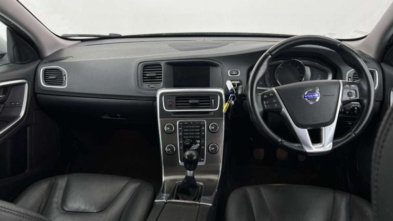 2013 Volvo V60 D2 [115] SE Lux 5dr ESTATE Diesel Manual