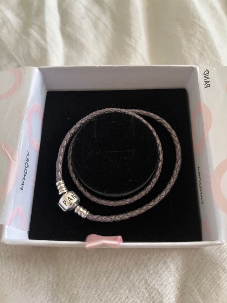 Pandora double leather braclet
