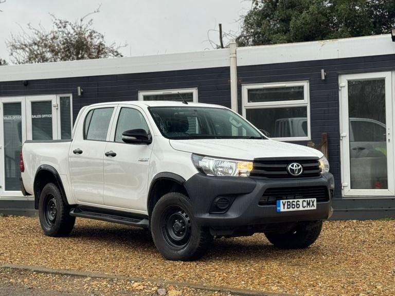2017 Toyota Hilux Active D/Cab Pick Up 2.4 D-4D PICK UP Diesel Manual