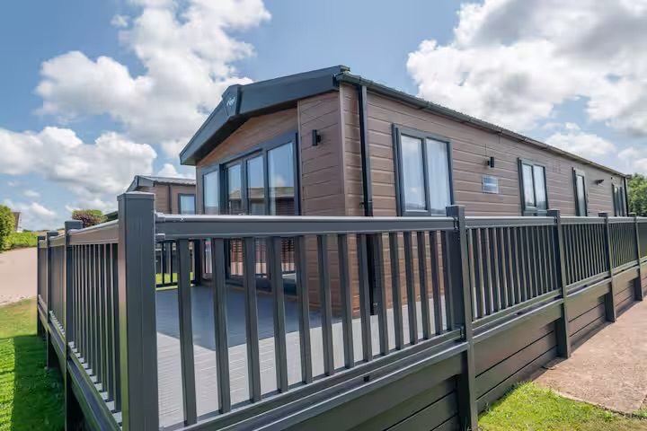 Stunning 2 Bed Holiday Home - MULLACOTT PARK NORTH DEVON