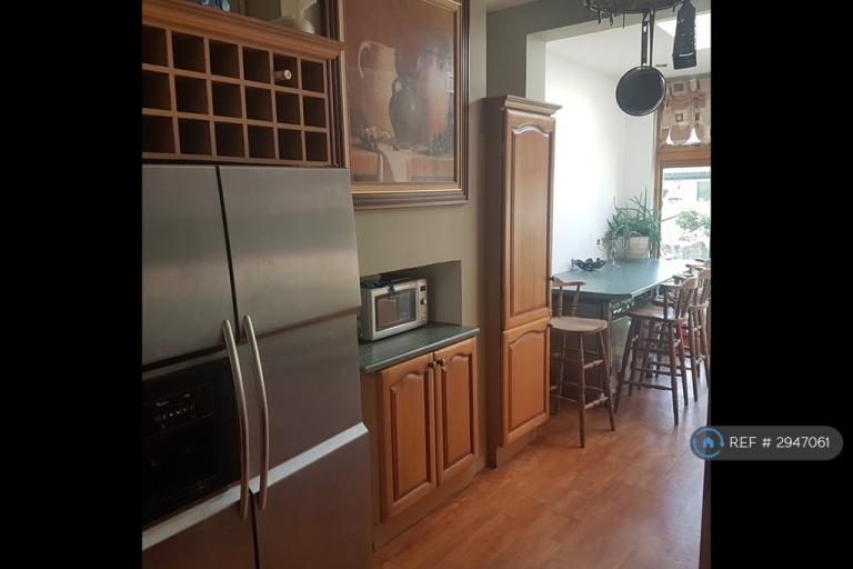 3 bedroom house in James Lane, London, E10 (3 bed) (#2947061)