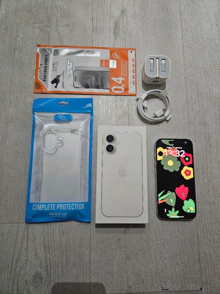 Iphone 16 5G Bundle 128GB 100% Batt Unlocked White Warranty I Phone 