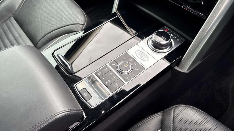 2020 Land Rover Discovery 3.0 SD6 HSE Luxury 5dr Auto SUV Diesel Automatic