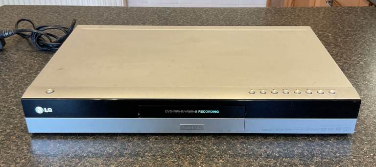 LG RH177 DVD Recorder ~ DVD / CD ~ NO REMOTE