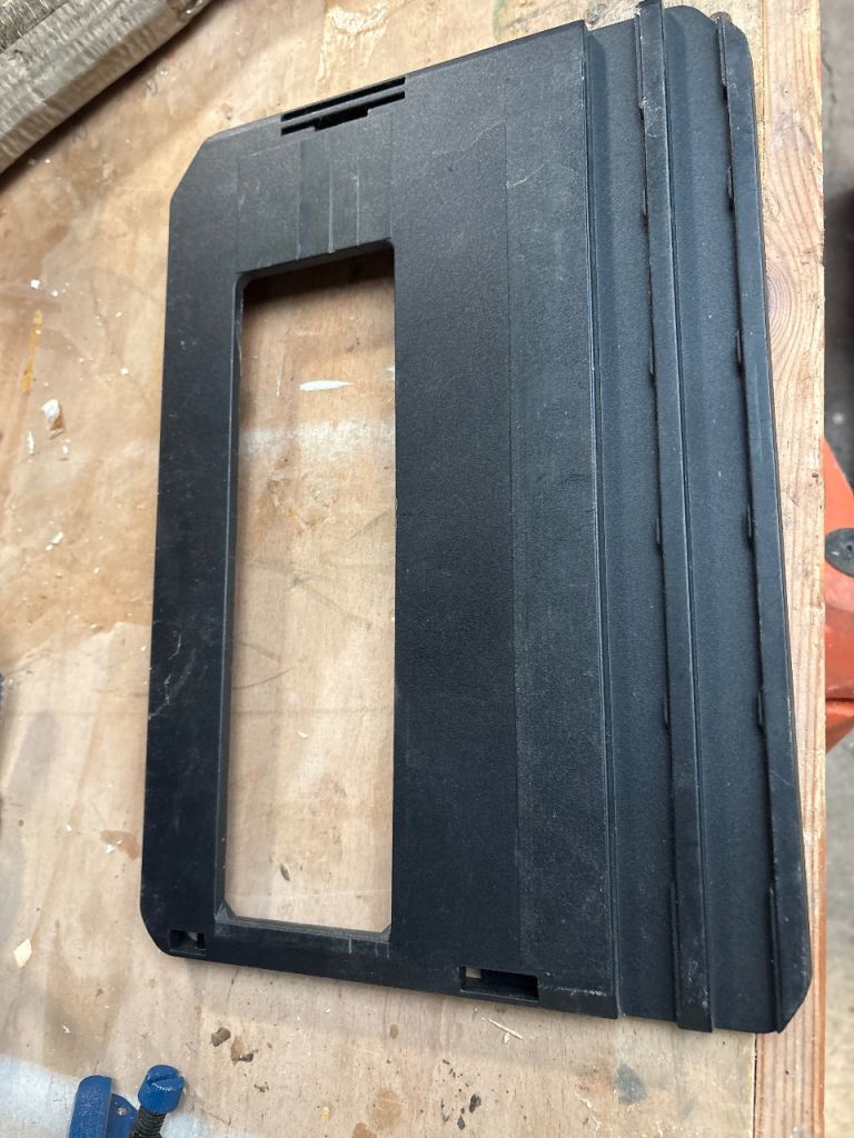 HILTI SC 70W-A22 Cordless Circular saw blades & guide