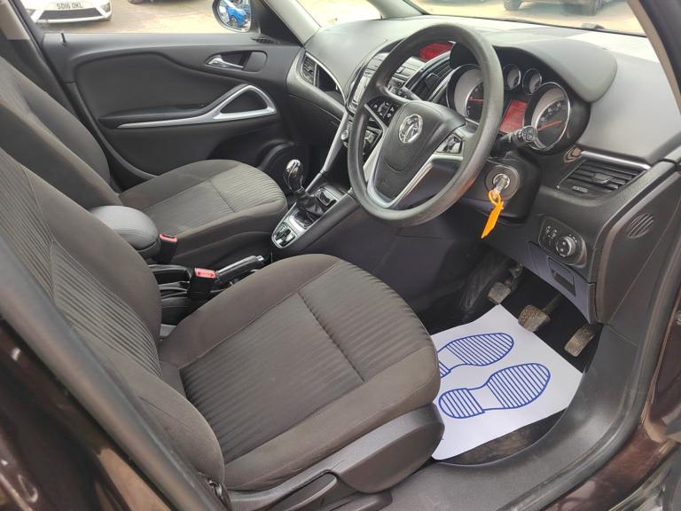 2015 Vauxhall Zafira 1.4T Exclusiv 5dr MPV Petrol Manual