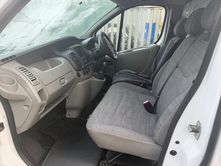 2010 Renault Trafic dCi SL29 Panel Van Diesel Manual