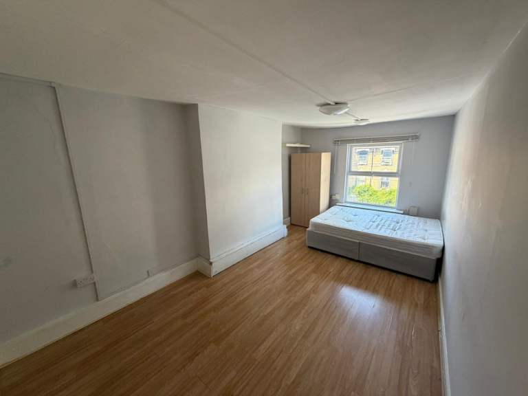 BENEFITS ACCEPTED - 1 Bed Flat Available in Stoke Newington Hackney N16