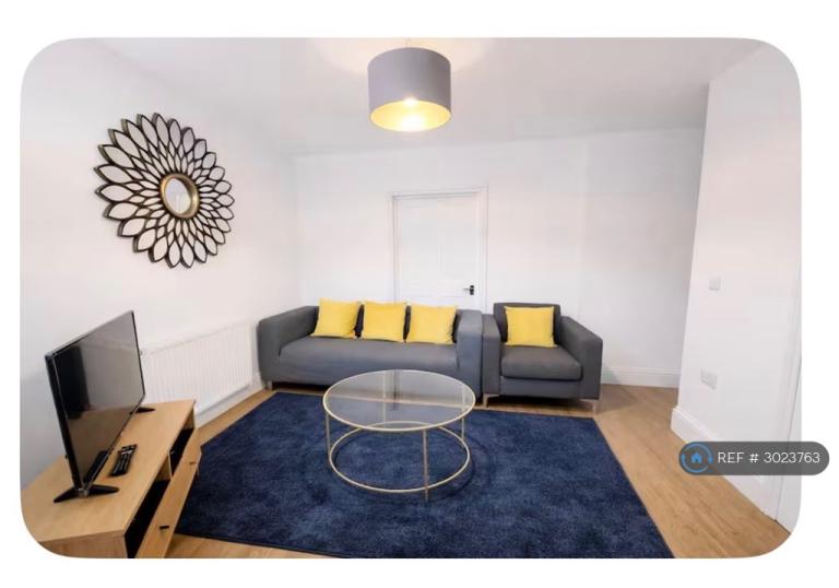 2 bedroom flat in Grove Road, London, E3 (2 bed) (#3023763)